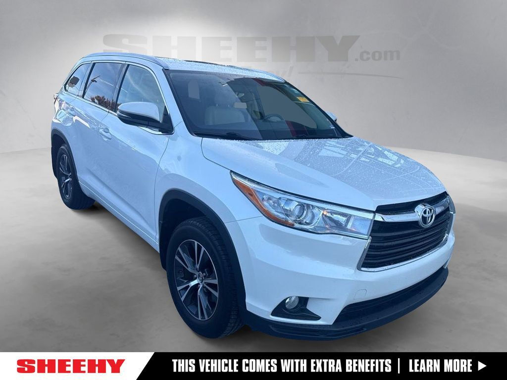 2016 Toyota Highlander