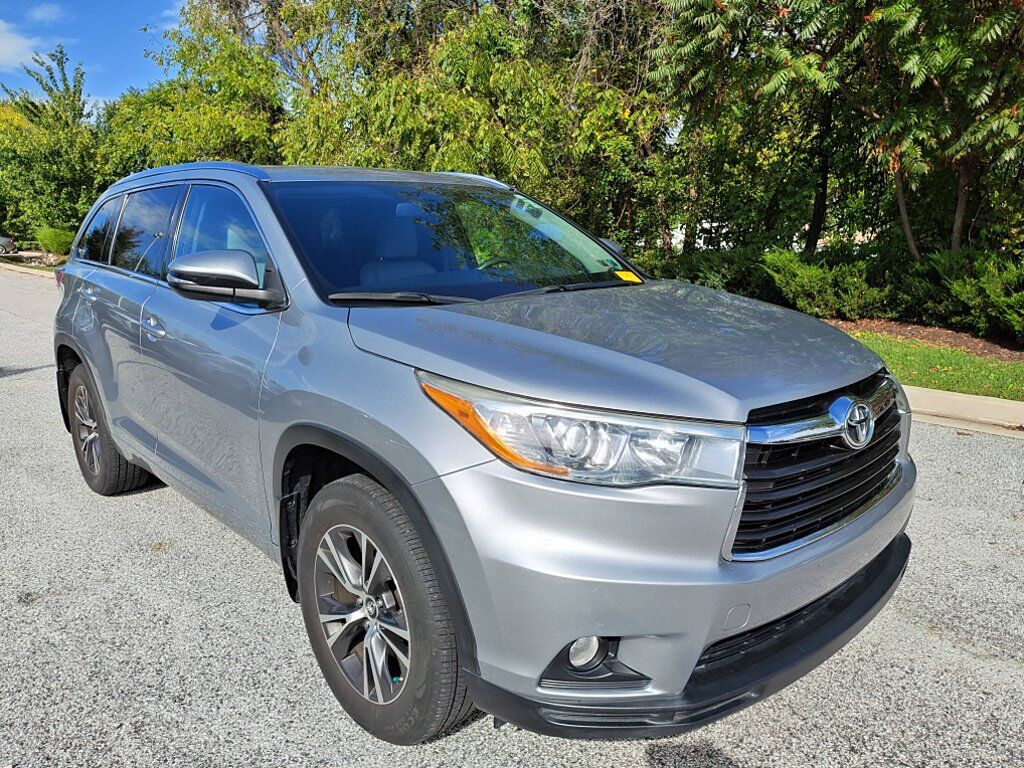 2016 Toyota Highlander