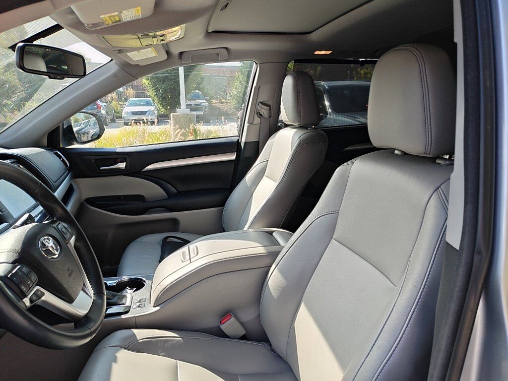 2016 Toyota Highlander XLE V6 Hunt Valley MD