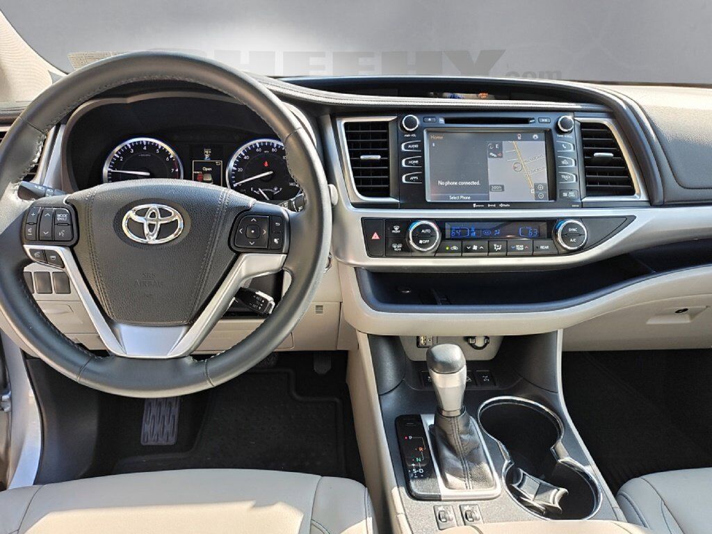 2016 Toyota Highlander XLE V6 Hunt Valley MD