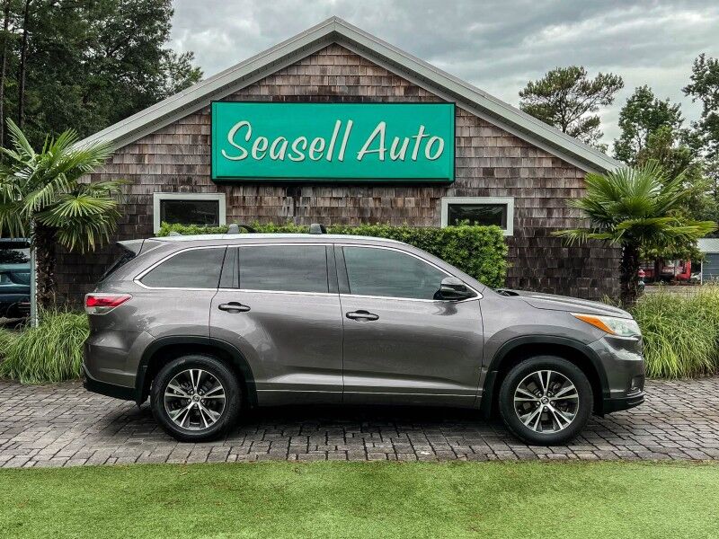 2016 Toyota Highlander