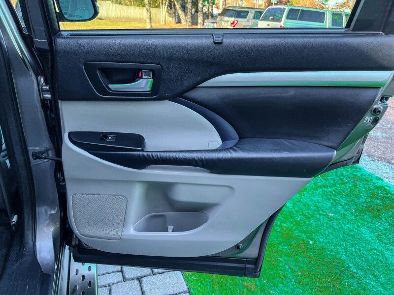 2016 Toyota Highlander XLE Wilmington NC