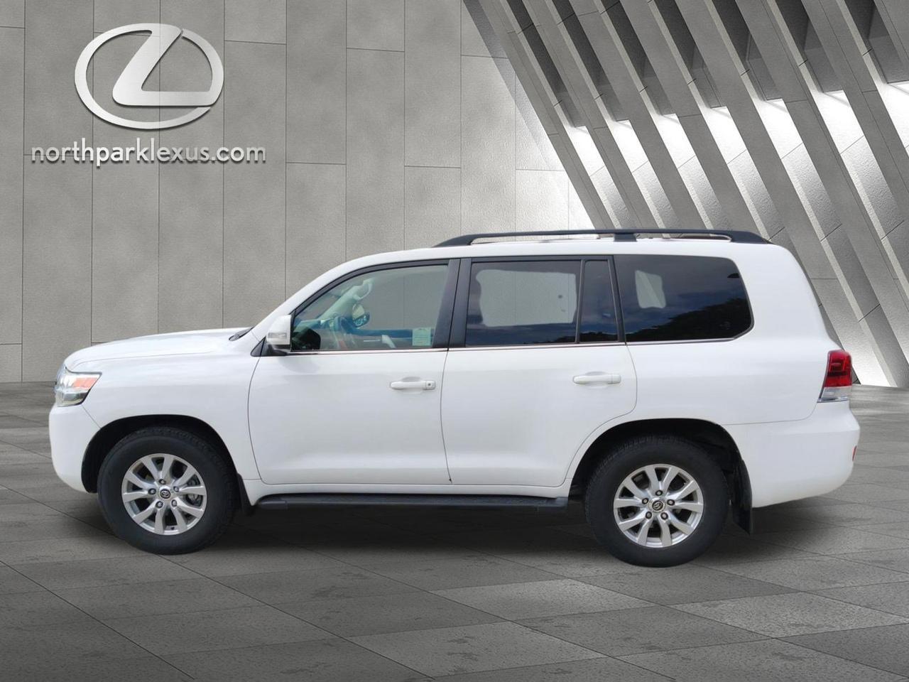 2016 Toyota Land Cruiser