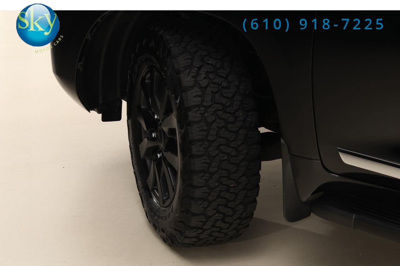 2016 Toyota Land Cruiser 4WD 8-PASSENGER REAR DVD West Chester PA