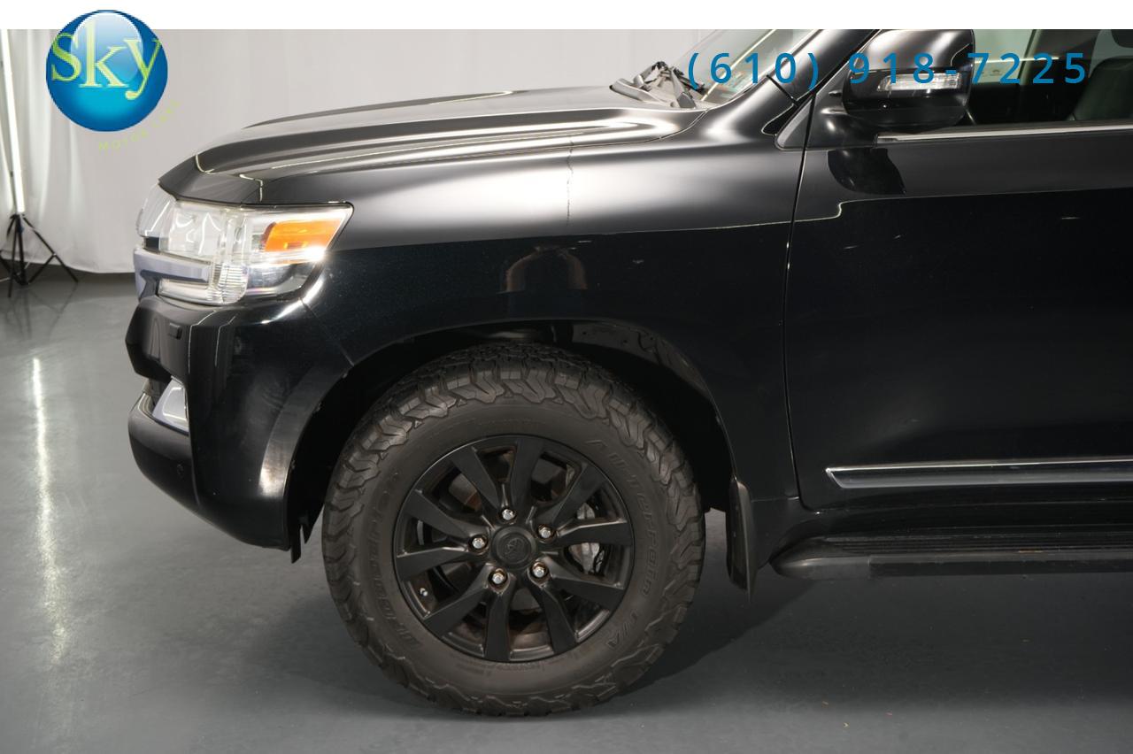 2016 Toyota Land Cruiser 4WD 8-PASSENGER REAR DVD West Chester PA