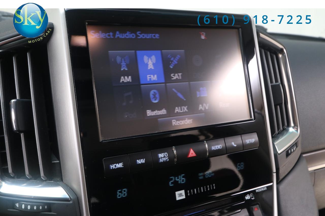2016 Toyota Land Cruiser 4WD 8-PASSENGER REAR DVD West Chester PA