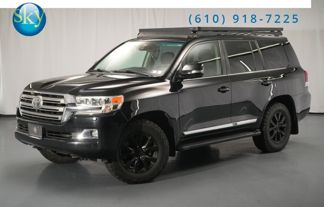 2016 Toyota Land Cruiser 4WD 8-PASSENGER REAR DVD