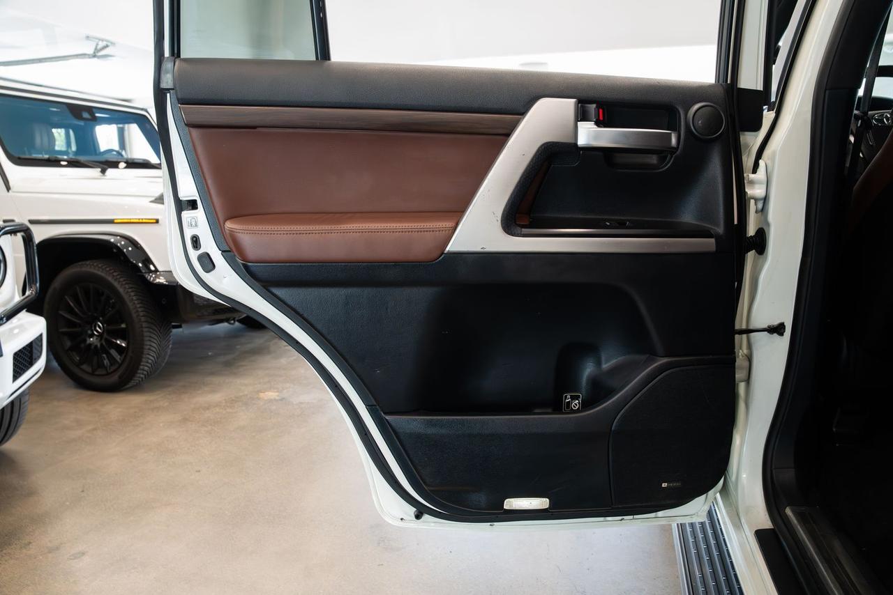 2016 Toyota Land Cruiser Base Gladstone OR