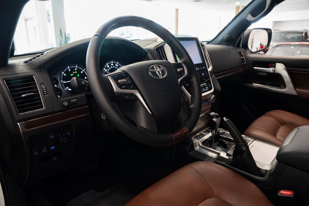 2016 Toyota Land Cruiser Base Gladstone OR