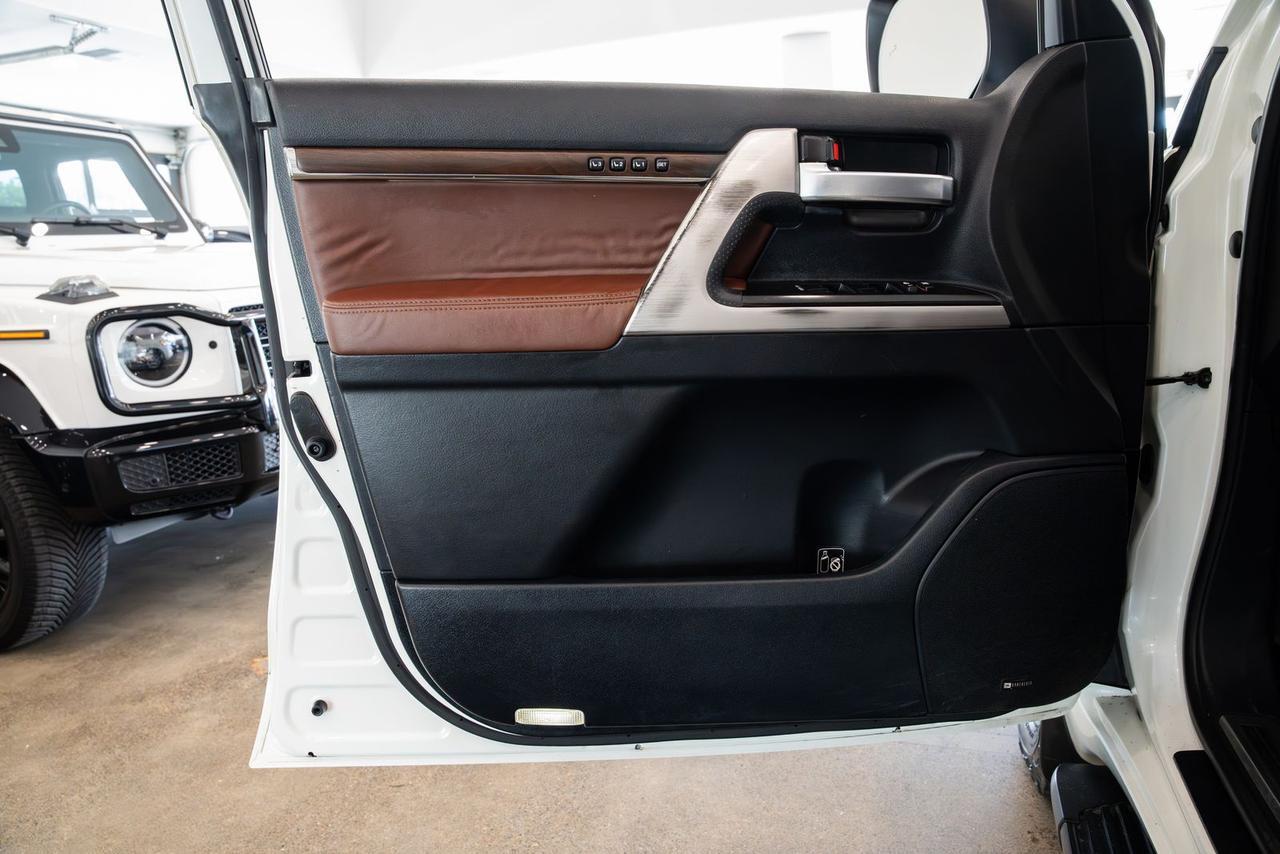 2016 Toyota Land Cruiser Base Gladstone OR