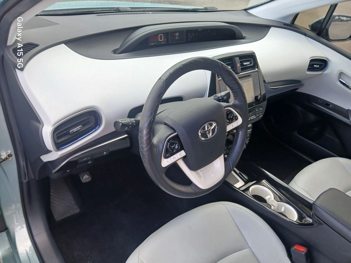 2016 Toyota Prius Four Touring Hatchback 4D Maitland FL