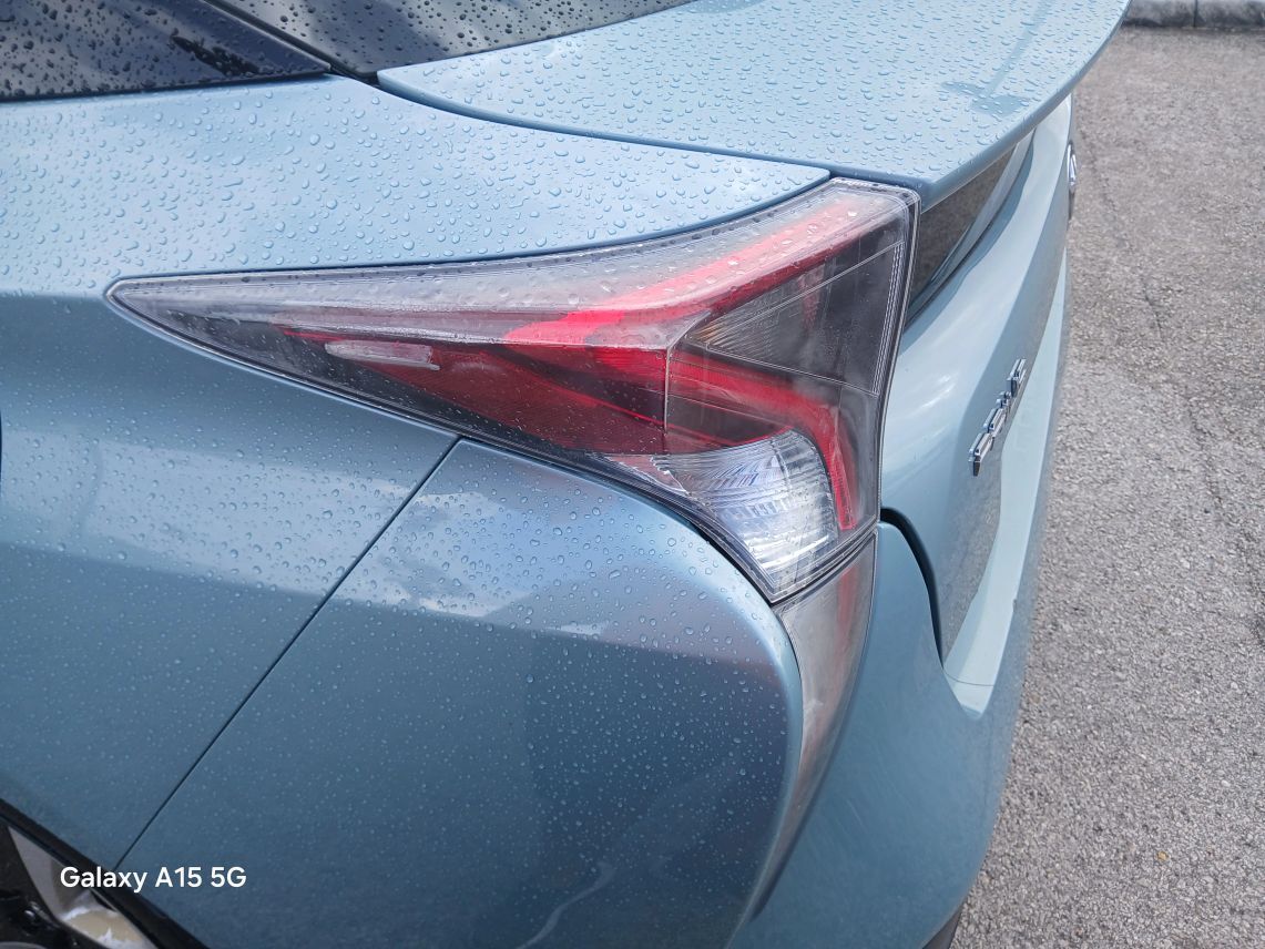 2016 Toyota Prius Four Touring Hatchback 4D Maitland FL