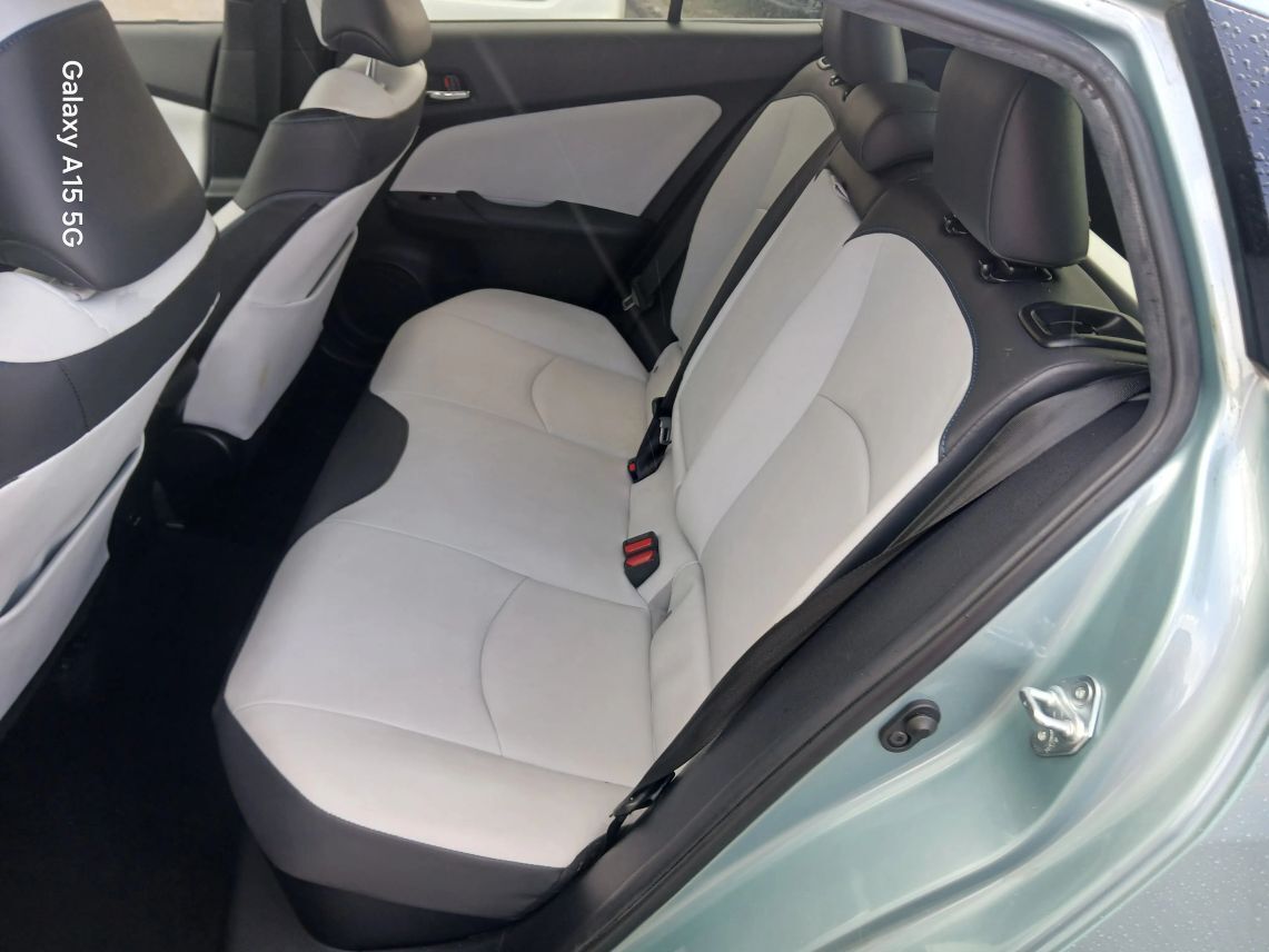 2016 Toyota Prius Four Touring Hatchback 4D Maitland FL