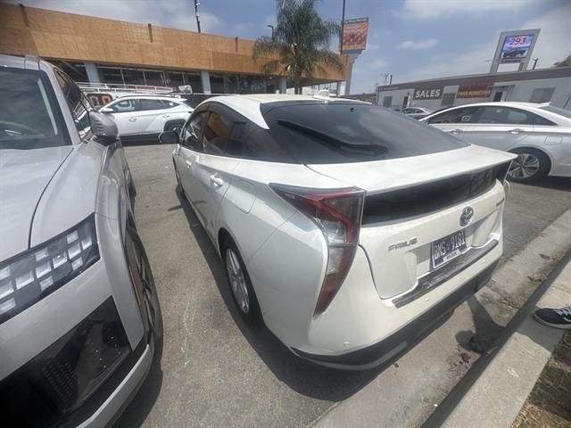 2016 Toyota Prius Four Touring