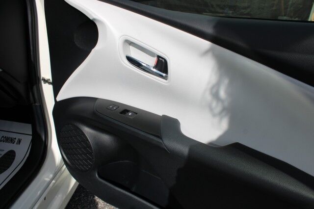 2016 Toyota Prius THREE MOONROOF TECH PKG Three Melbourne FL