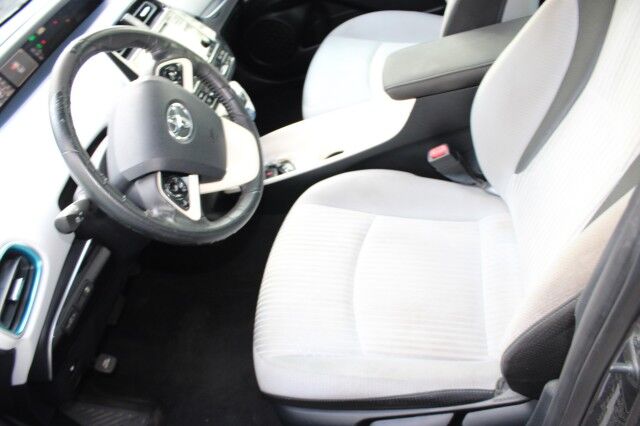 2016 Toyota Prius THREE Three Melbourne FL