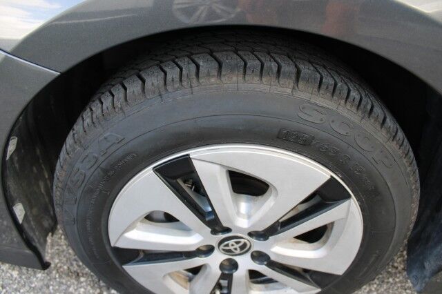 2016 Toyota Prius THREE Three Melbourne FL