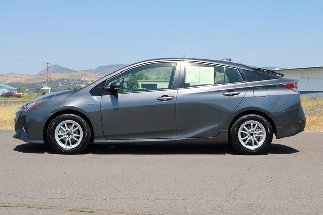 2016 Toyota Prius Three Klamath Falls OR