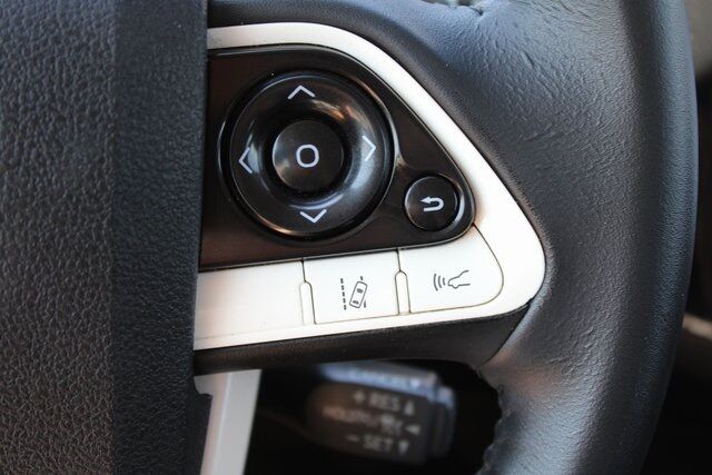 2016 Toyota Prius Three Klamath Falls OR