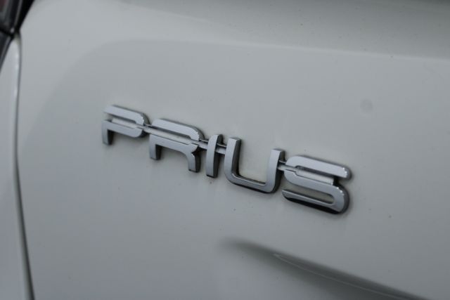 2016 Toyota Prius Three Touring Chantilly VA