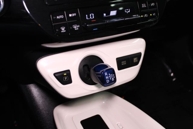 2016 Toyota Prius Three Touring Chantilly VA