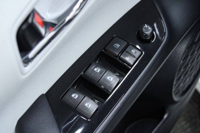 2016 Toyota Prius Three Touring Chantilly VA