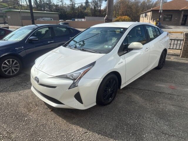2016 Toyota Prius Two