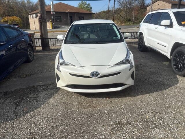 2016 Toyota Prius Two