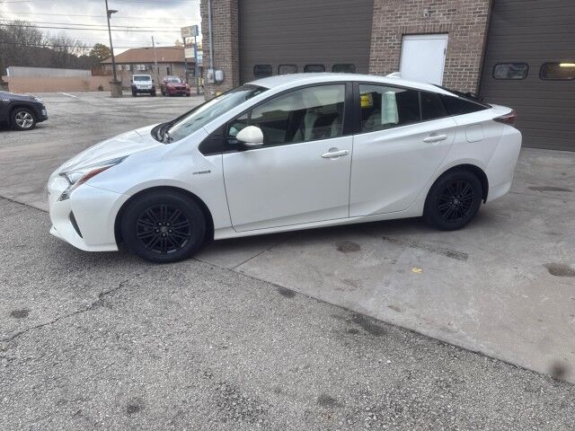 2016 Toyota Prius Two