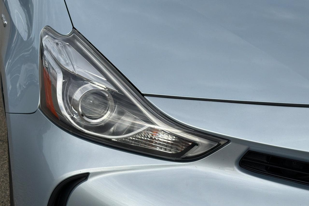 2016 Toyota Prius V Five Roseville CA