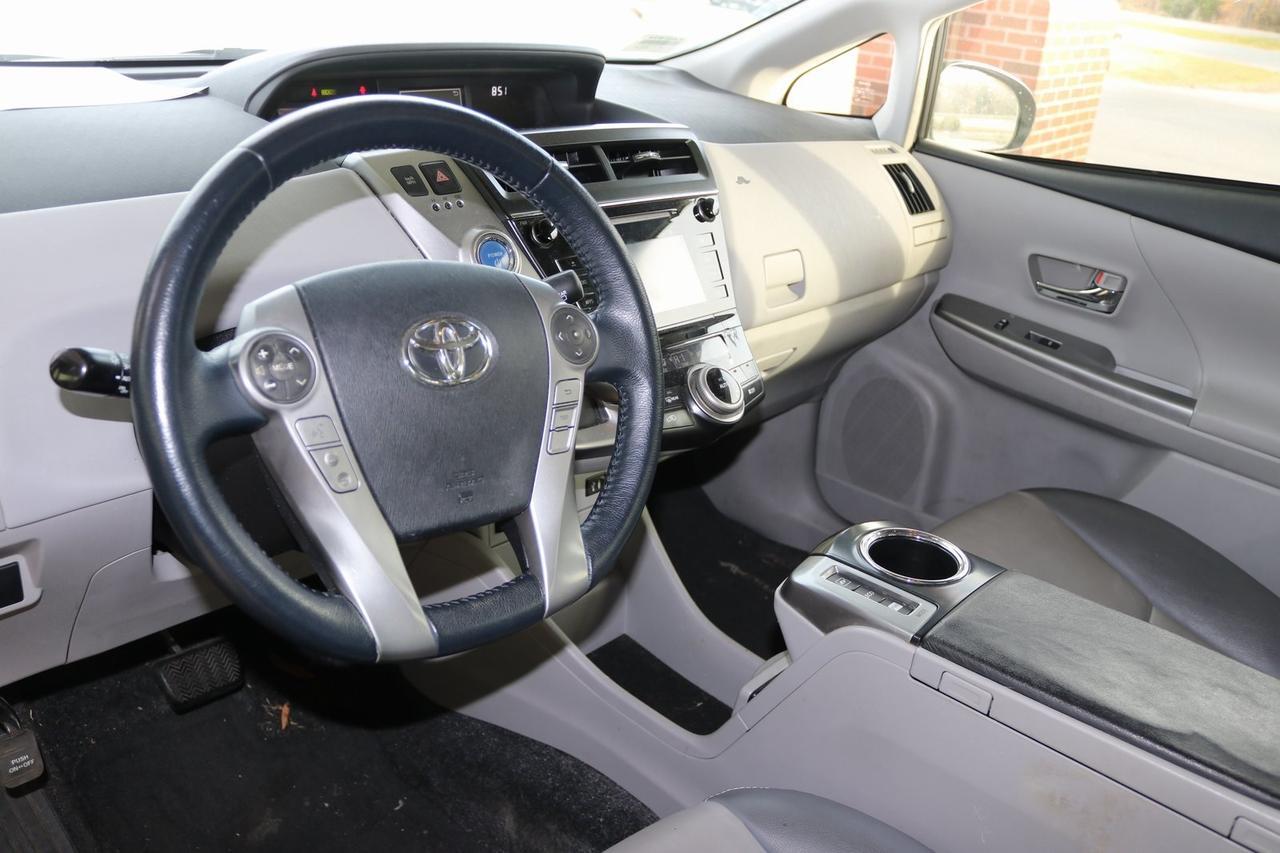 2016 Toyota Prius v Five Fredericksburg VA
