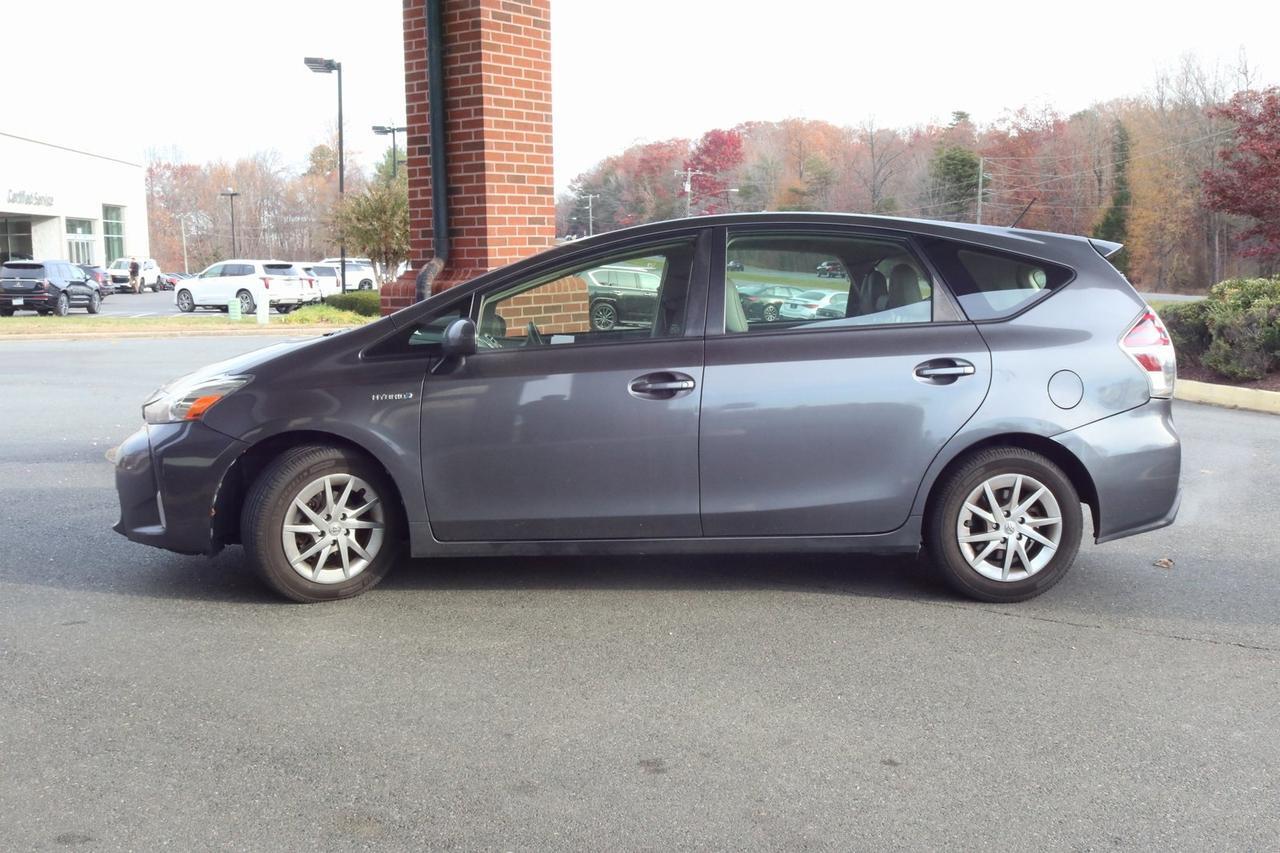 2016 Toyota Prius v Five Fredericksburg VA