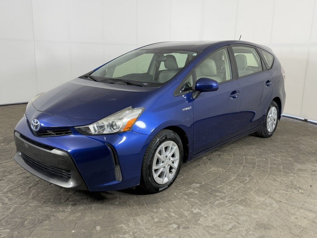 2016 Toyota Prius v Wgn Five Maumee OH