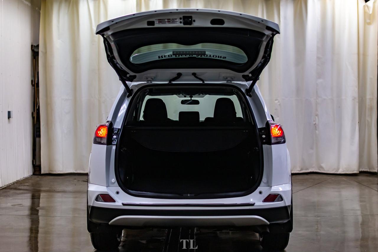 2016 Toyota RAV4 AWD XLE Roof BCam Red Deer AB