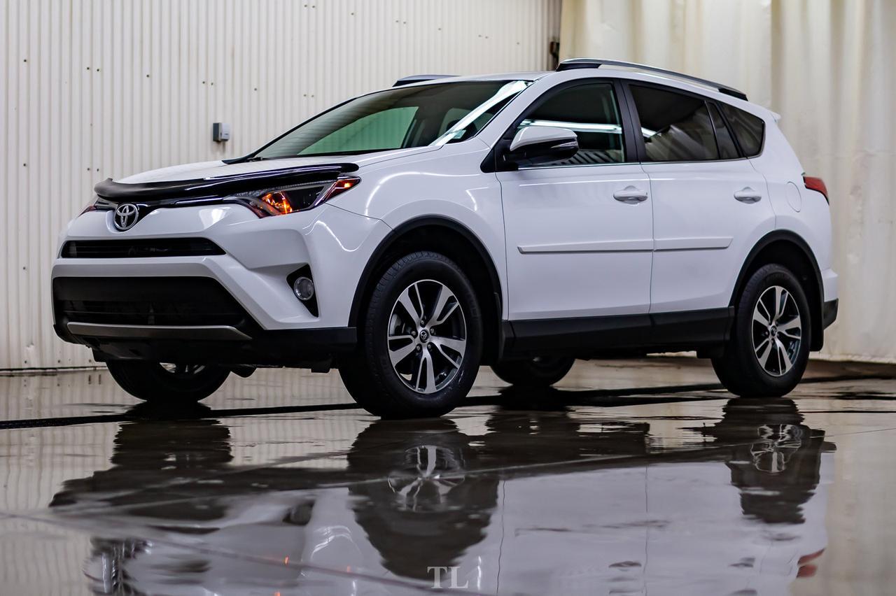 2016 Toyota RAV4 AWD XLE Roof BCam Red Deer AB