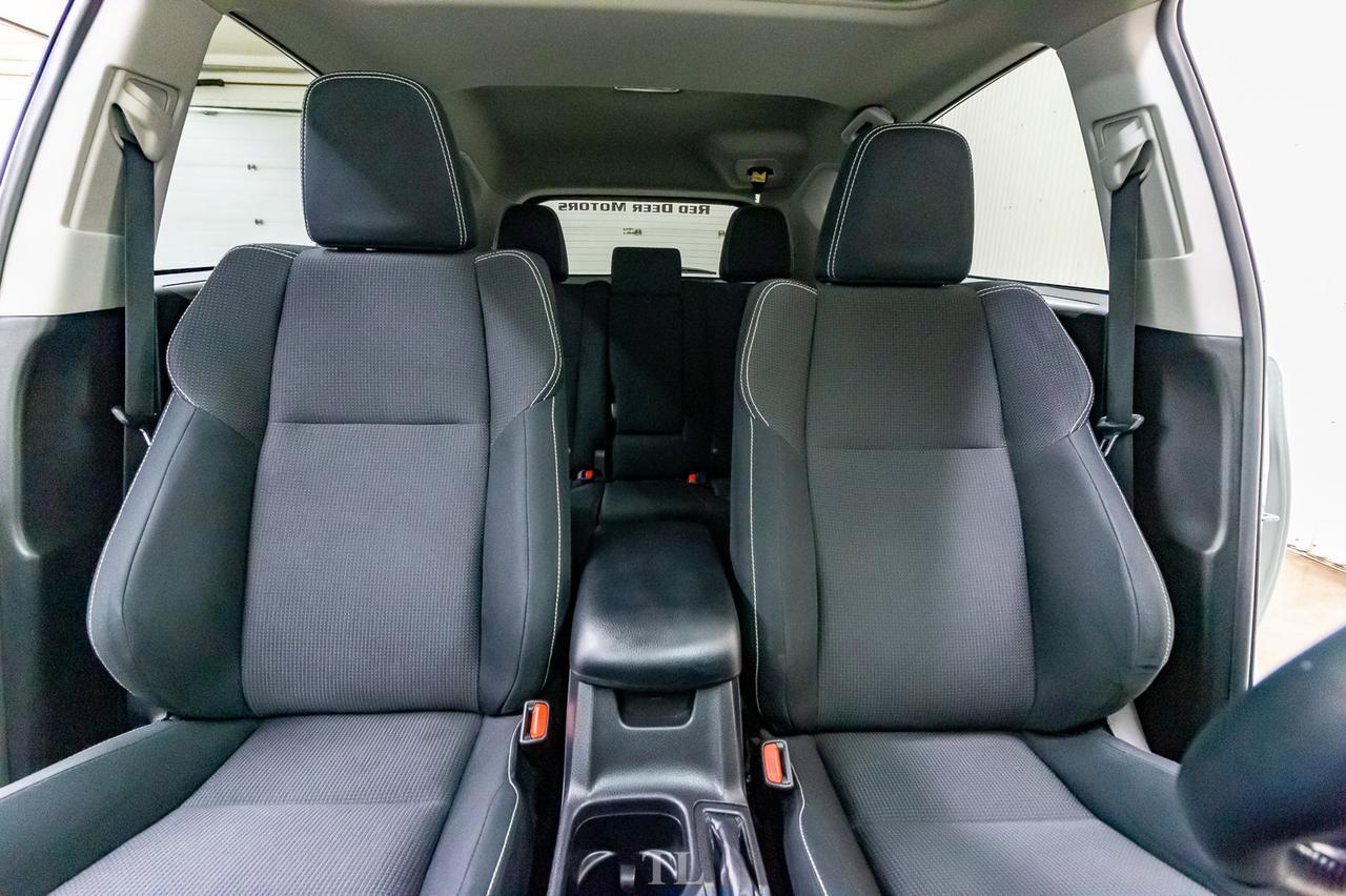 2016 Toyota RAV4 AWD XLE Roof BCam Red Deer AB