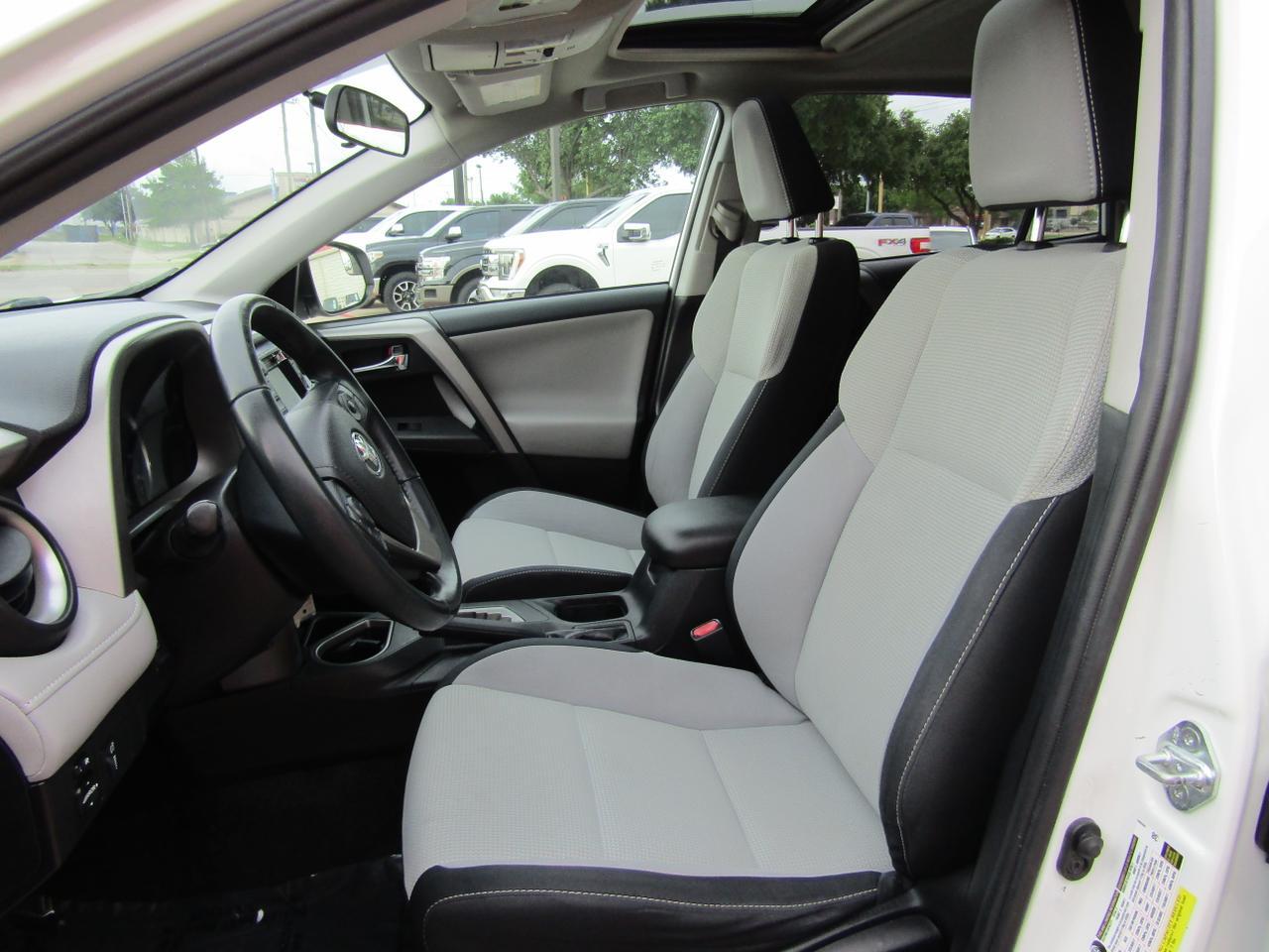 2016 Toyota RAV4 FWD 4dr XLE (Natl) Grand Prairie TX