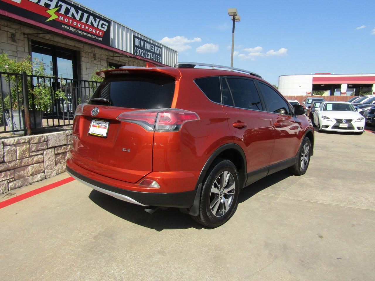 2016 Toyota RAV4 FWD 4dr XLE (Natl) Grand Prairie TX