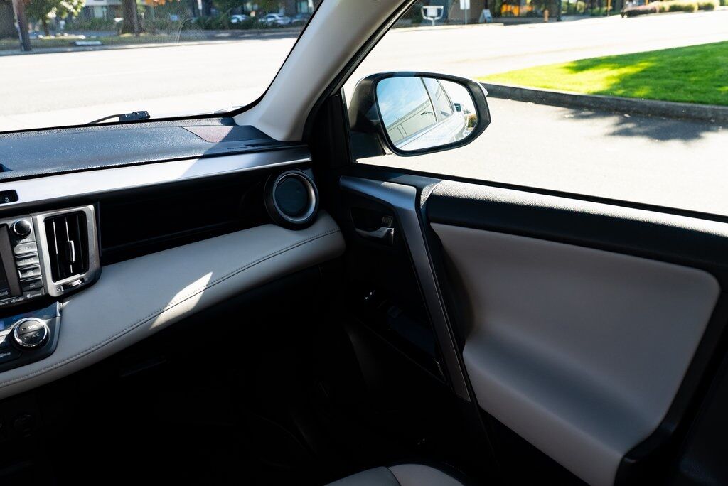 2016 Toyota RAV4 Hybrid Limited Beaverton OR