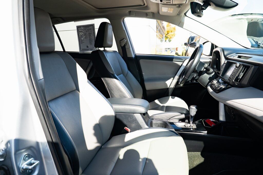 2016 Toyota RAV4 Hybrid Limited Beaverton OR