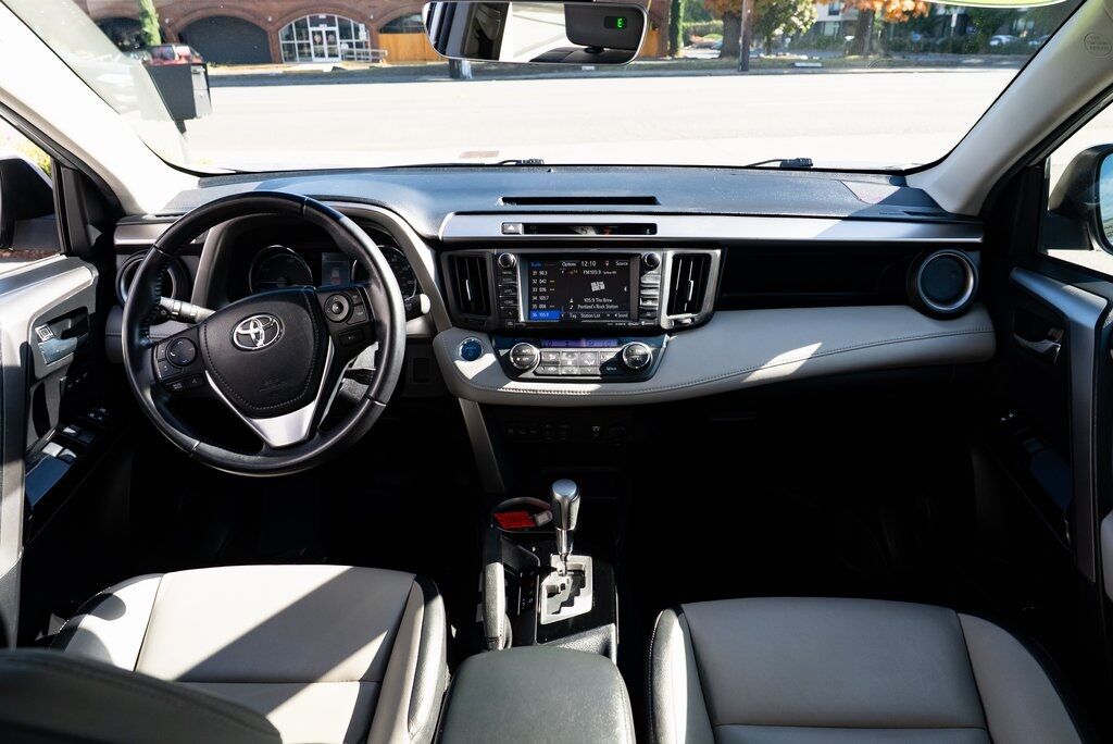 2016 Toyota RAV4 Hybrid Limited Beaverton OR