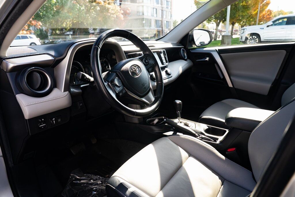 2016 Toyota RAV4 Hybrid Limited Beaverton OR