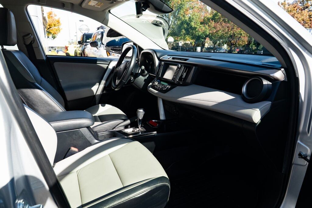 2016 Toyota RAV4 Hybrid Limited Beaverton OR