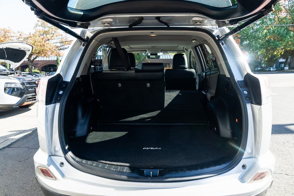 2016 Toyota RAV4 Hybrid Limited Beaverton OR