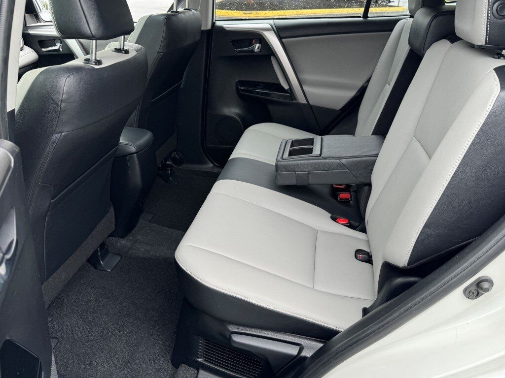 2016 Toyota RAV4 Hybrid Limited Chantilly VA