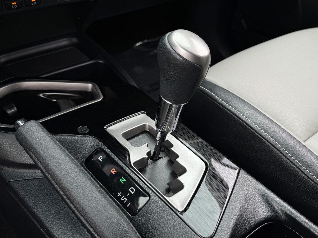 2016 Toyota RAV4 Hybrid Limited Chantilly VA