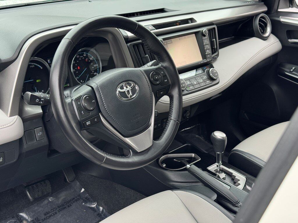 2016 Toyota RAV4 Hybrid Limited Chantilly VA