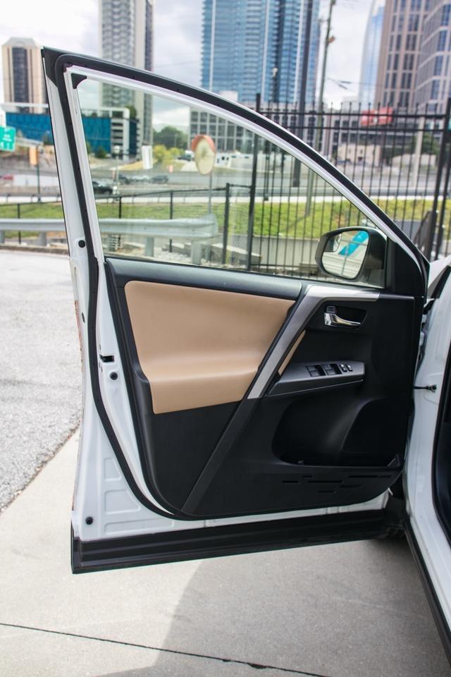 2016 Toyota RAV4 Hybrid XLE Atlanta GA