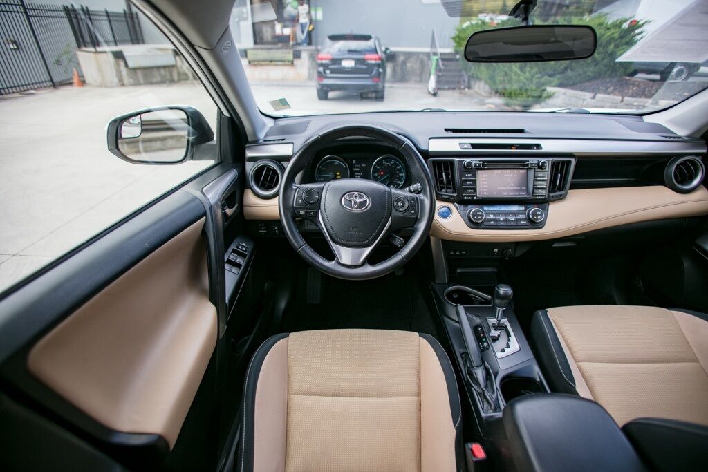 2016 Toyota RAV4 Hybrid XLE Atlanta GA