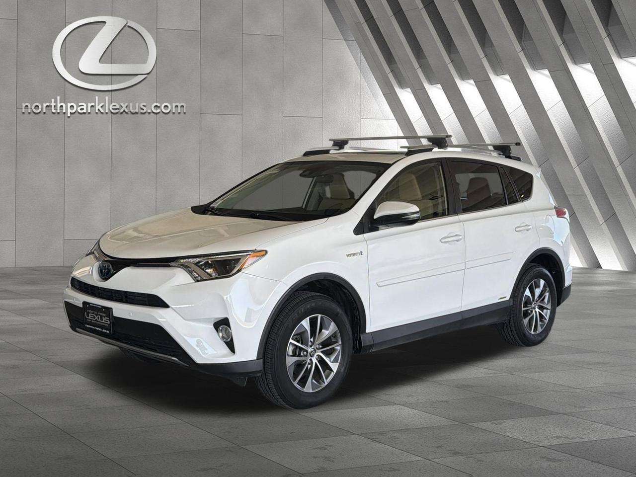 2016 Toyota RAV4 Hybrid XLE